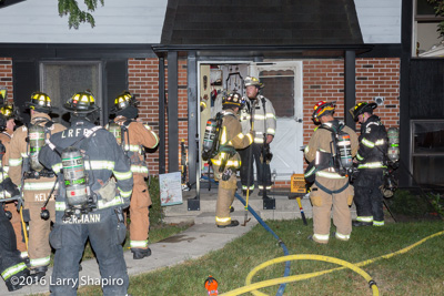 townhouse fire at 840 Inverary in Lincolnshire IL 8-14-16 shapirophotography.net Larry Shapiro photographer Lincolnshire-Riverwoods FPD